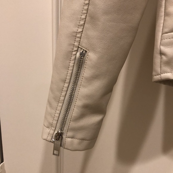 Wanna B Me Jacket - Picture 3 of 8